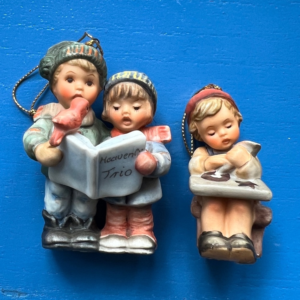 Hummel Holiday Decor Figurines - Multicolor